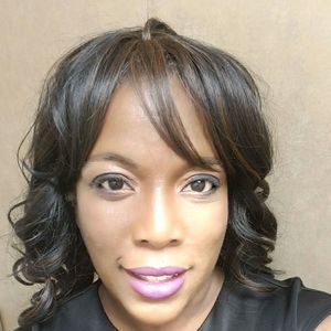 Meet your Posher, Priscilla